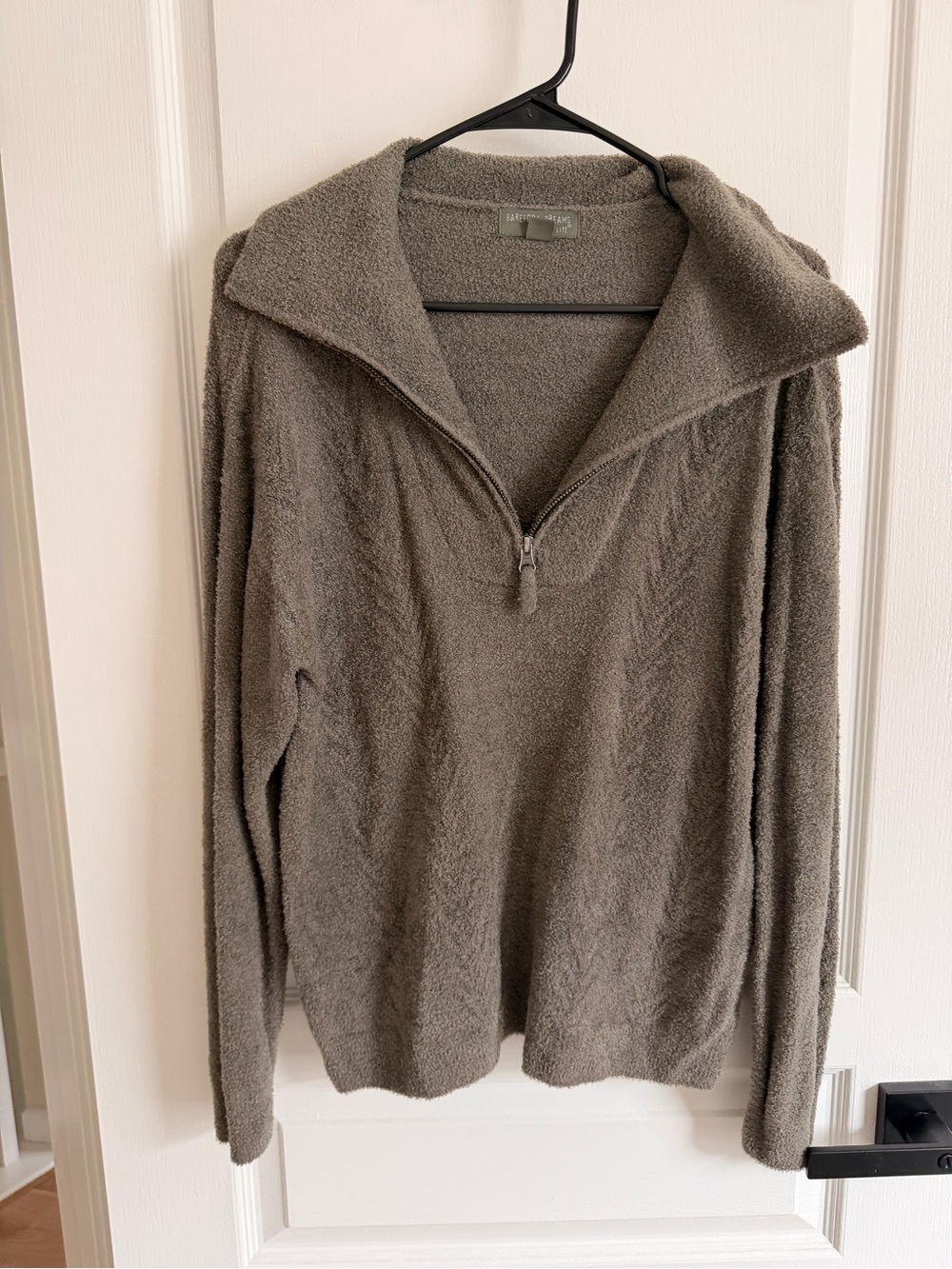 Barefoot Dreams pull over half zip sweater